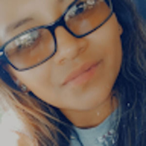 Meet your Posher, Mayra